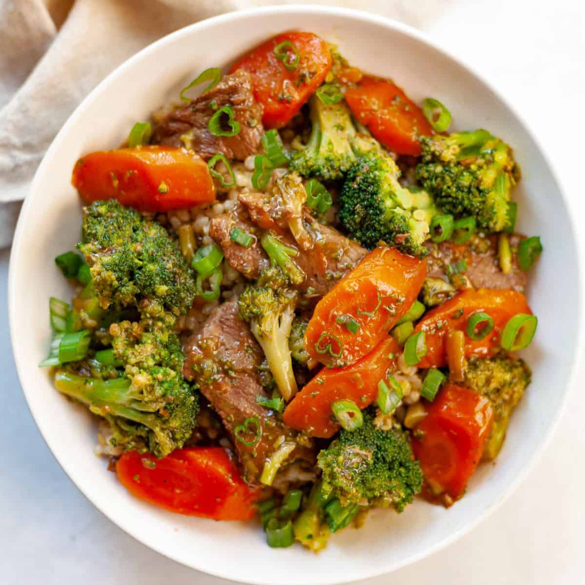 Slow Cooker Beef and Broccoli - Kitchen Skip