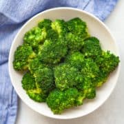 A plate of Instant Pot Steamed Broccoli