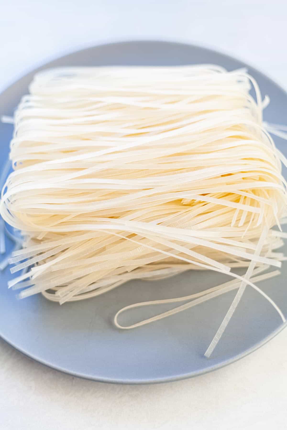 How Long Do You Soak Rice Noodles?