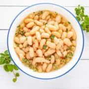 bowl of cooked Great Northern beans