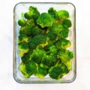 boiled florets of broccoli in a glass pyrex dish