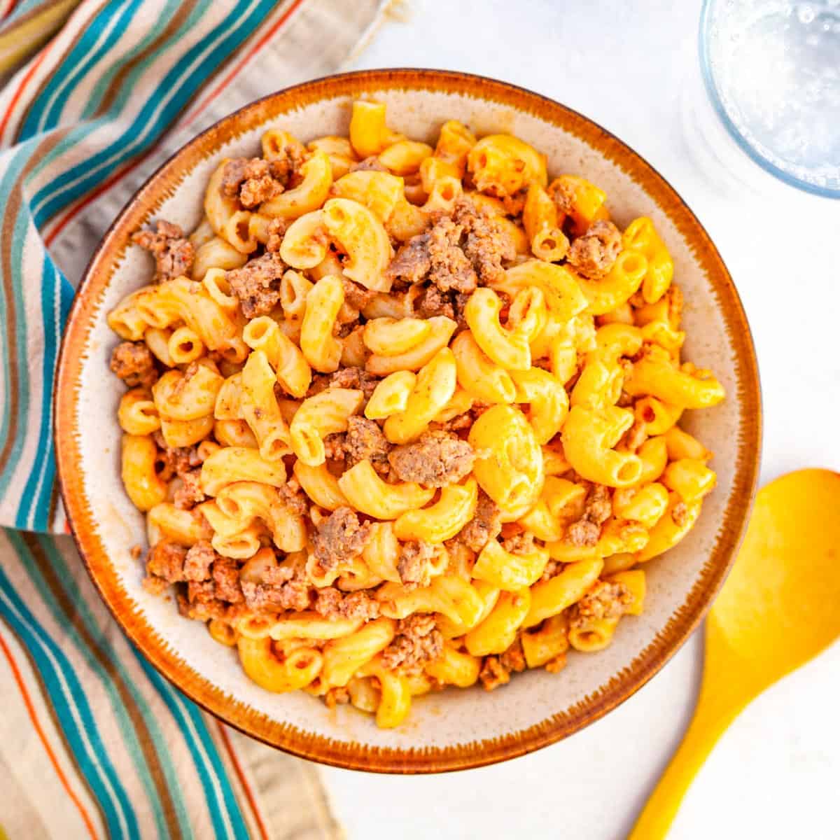 Elbow macaroni and ground beef. 